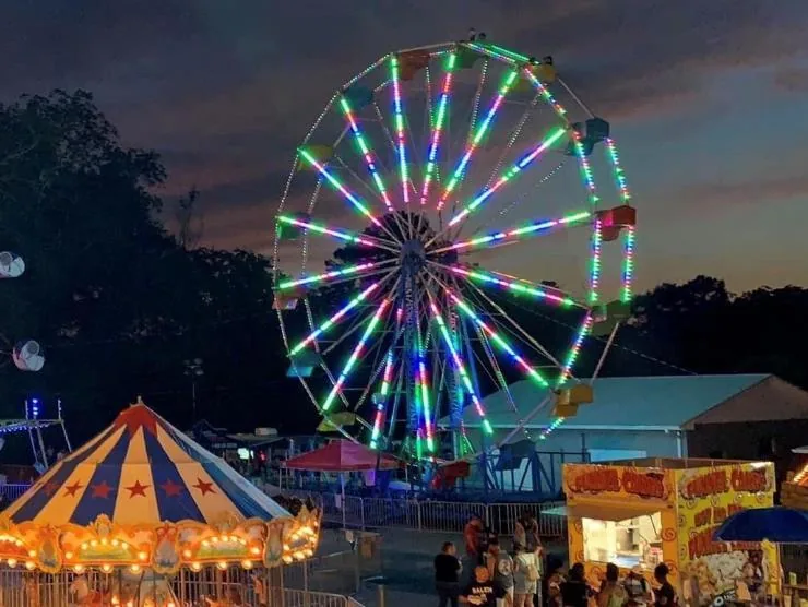 60 foot tall Ferris Wheel rental